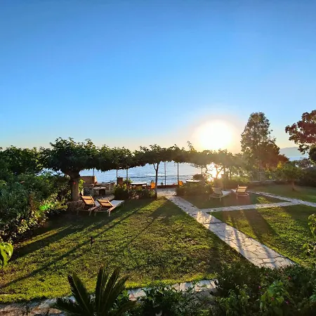 民宿 Dimitra's 斯陶帕