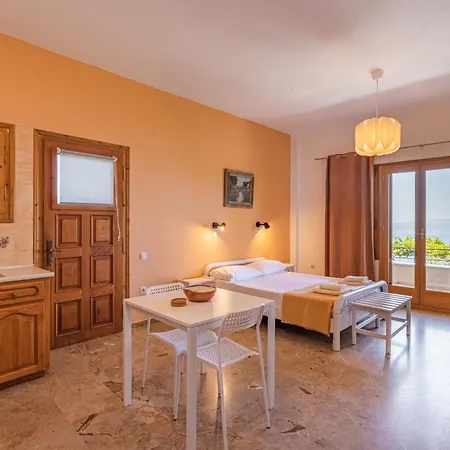 Dimitra's Privatunterkunft Stoúpa