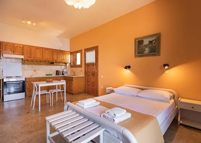 Quarto em Acomodações Particulares Dimitra's